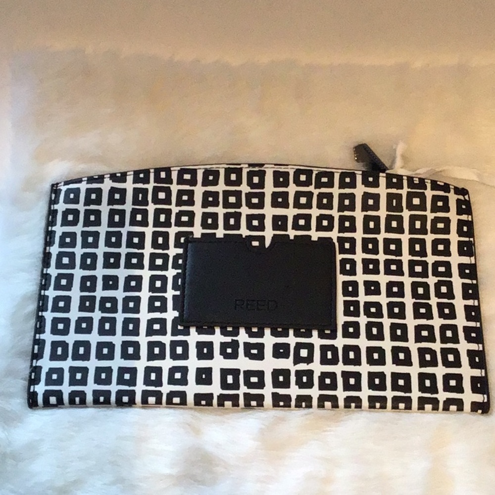 NWT Reed Atlantique large pouch